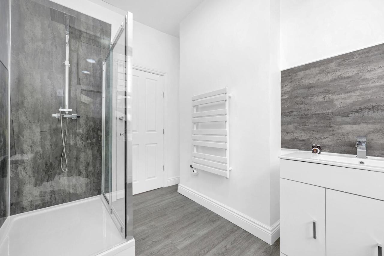 High Spec Two-bedroom Short Term & Flexible Renting Shoreditch With Free Wifi *